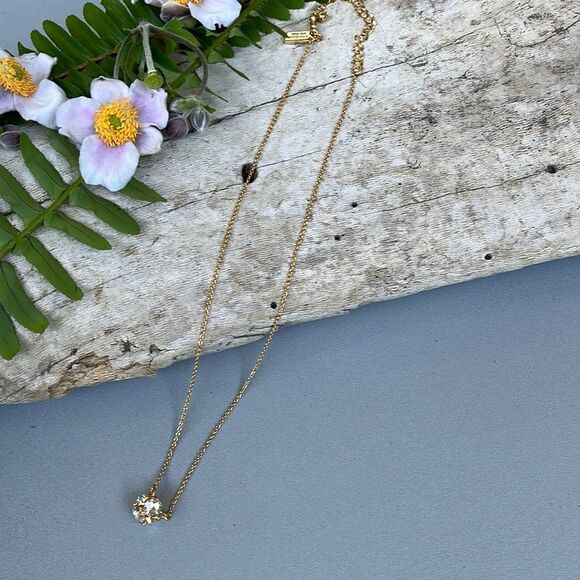 KATE SPADE PENDANT NECKLACE. NWOT - Picture 1 of 4